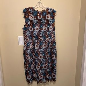 Floral pattern lace dress by HD in Paris